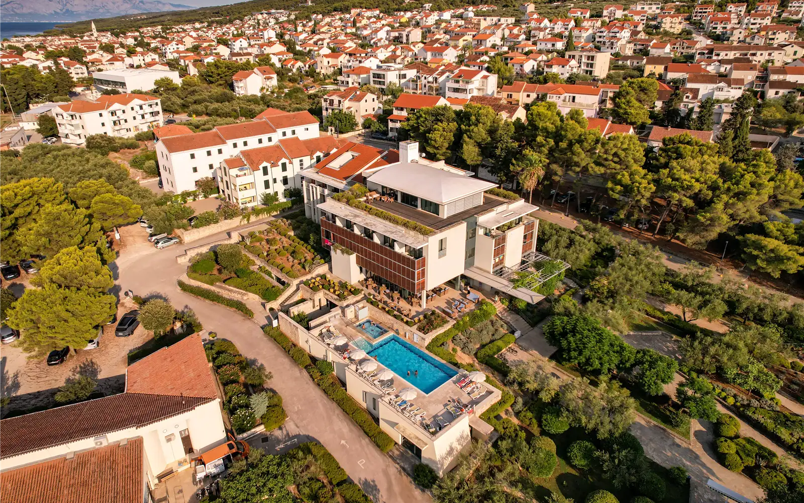 Apartmani uz splitsku Rivu i pogled na grad