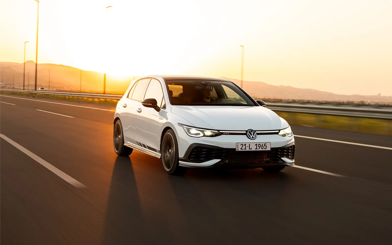 Stvarni BMW na otvorenoj cesti